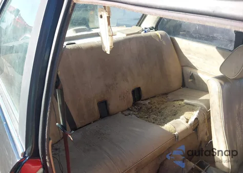 1991 BMW 325 I Automatic/Is Automatic z USA, uszkodzony, nr VIN WBAAA2314MEC55065